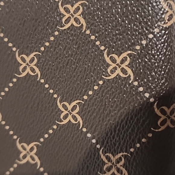 Nine West Black and Brown Patterned Wallet - Picture 6 of 8